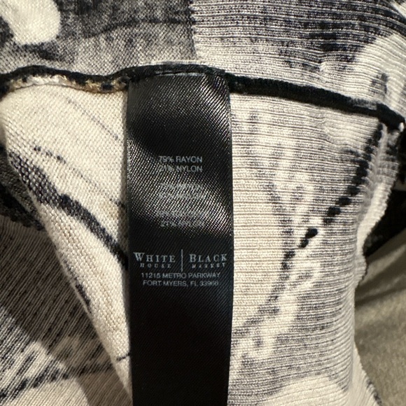 White House Black Market Black Floral Paisley Embellished Cardigan Women’s L - Picture 7 of 8